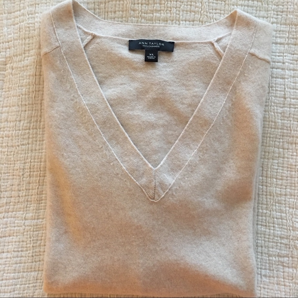 Ann Taylor V-Neck Cashmere Sweater